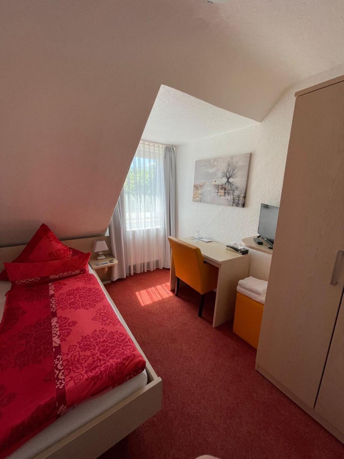 Hotel Pension Haus Talblick Edersee Hemfurth-Edersee Exterior photo